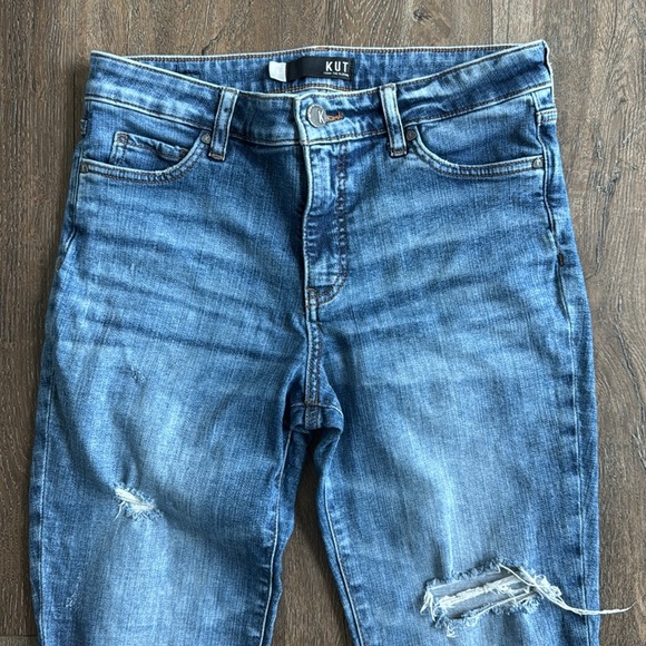 Kut from the Kloth Jeans. Women’s size 6. High Rise Reese Straight, Distressed. - Picture 2 of 8